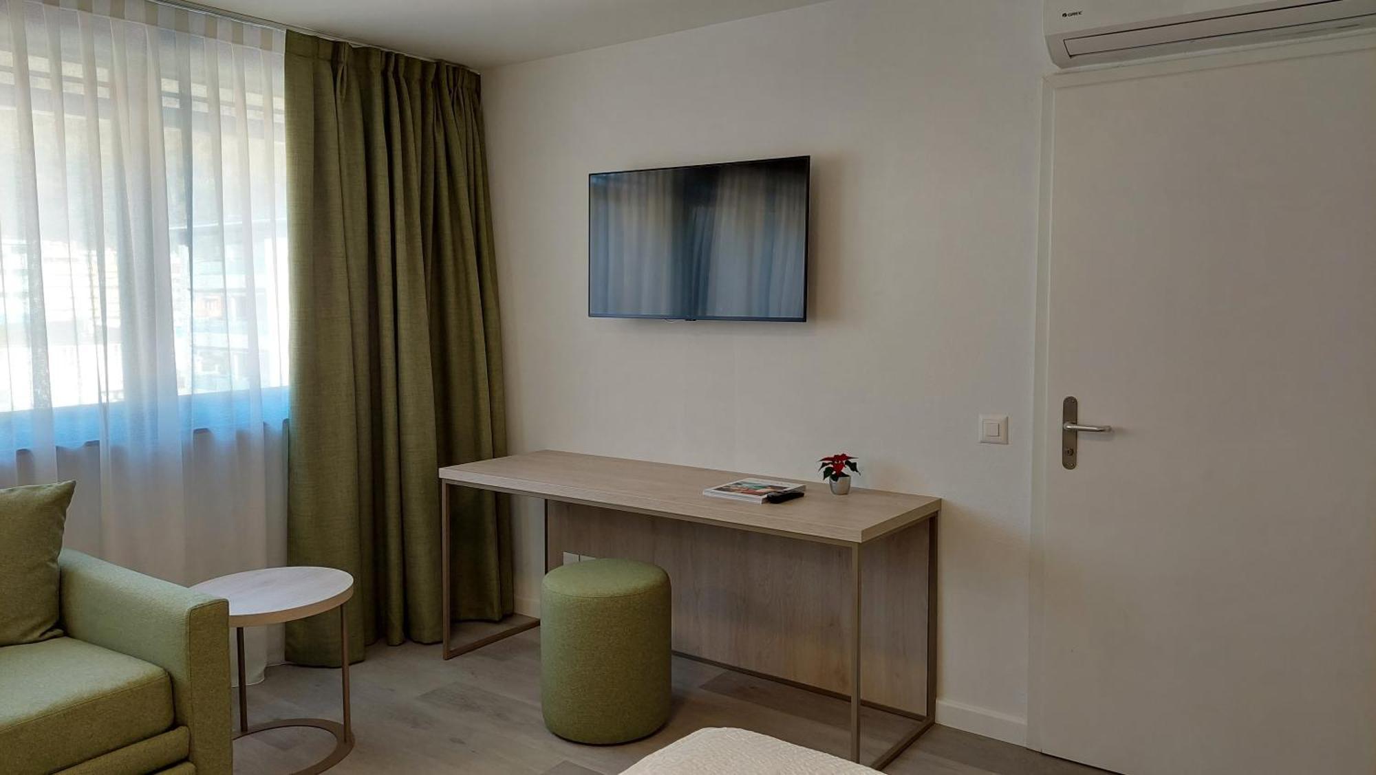 Hotel Nessi Locarno Ngoại thất bức ảnh