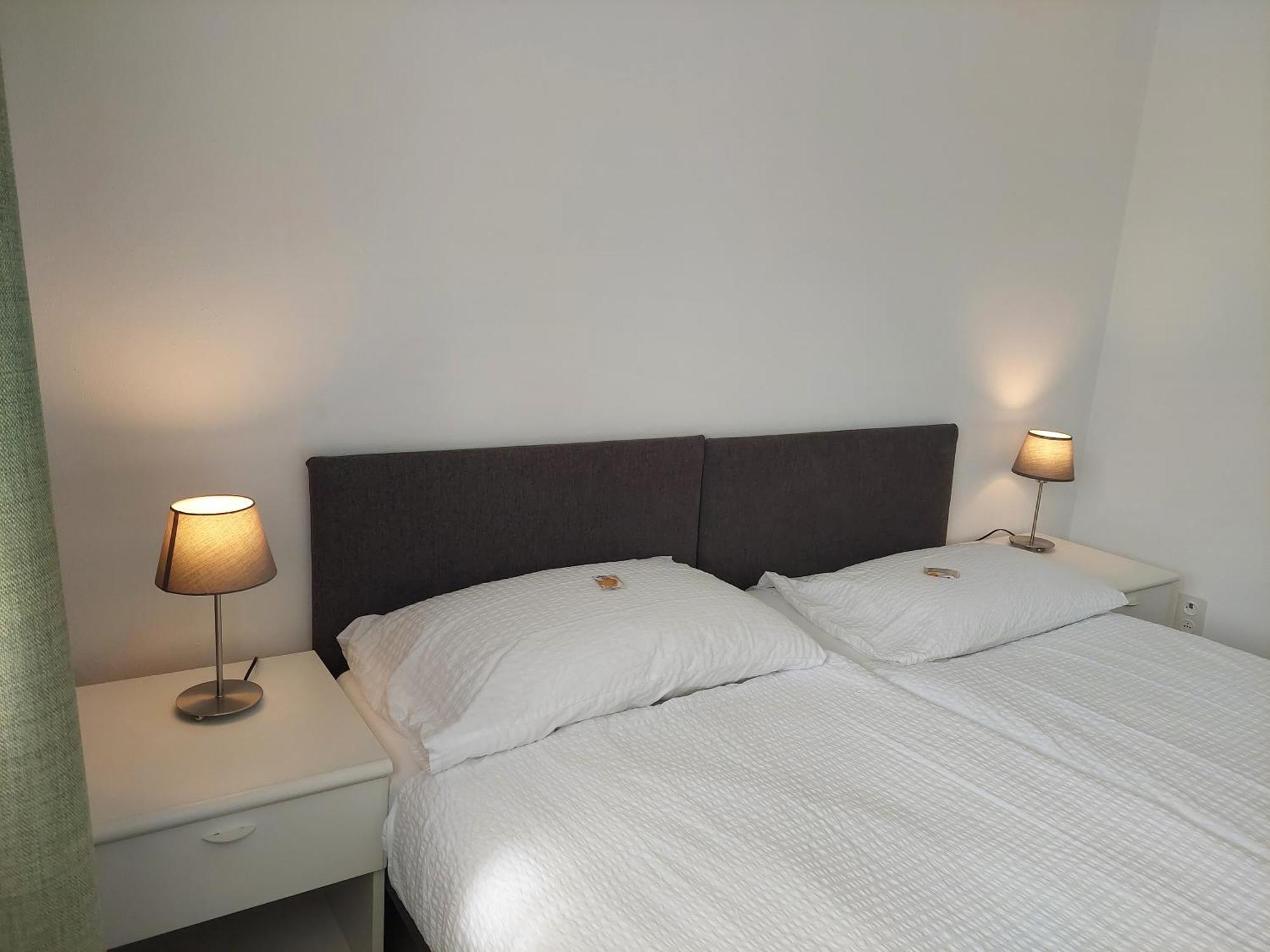 Hotel Nessi Locarno Phòng bức ảnh