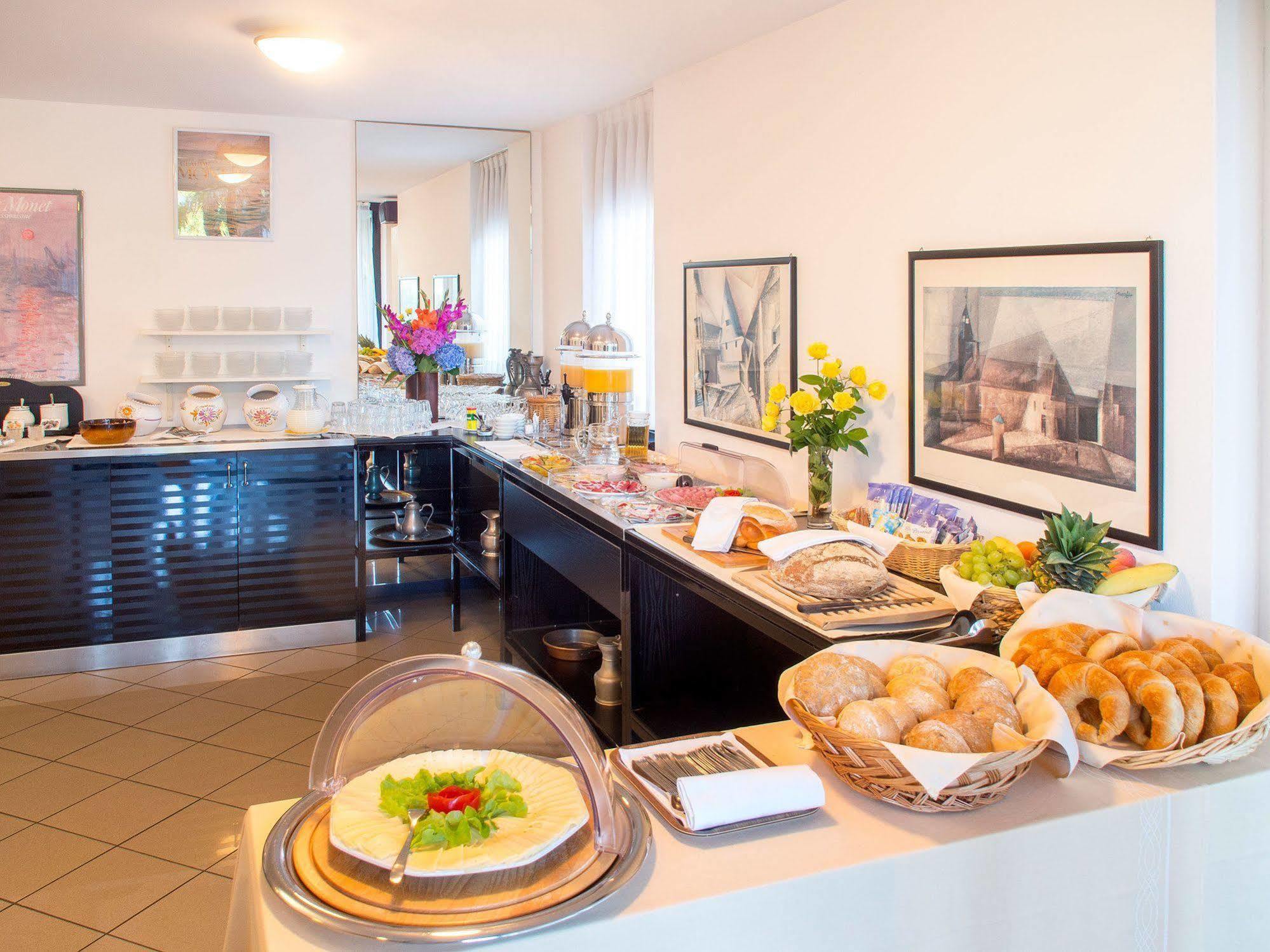 Hotel Nessi Locarno Ngoại thất bức ảnh